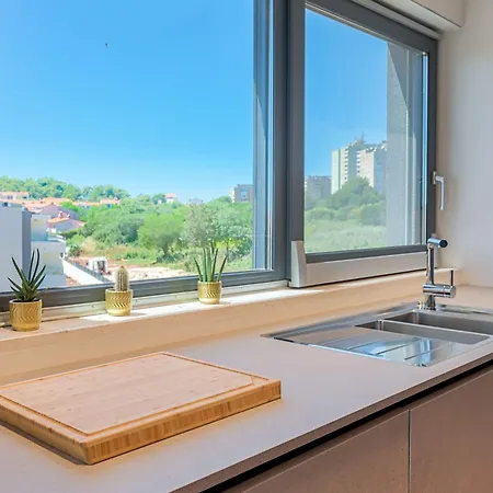 Prestige Penthouse Apartment *